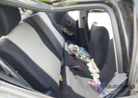 2013 Toyota Yaris Le from USA, damaged, VIN JTDKTUD34DD550845